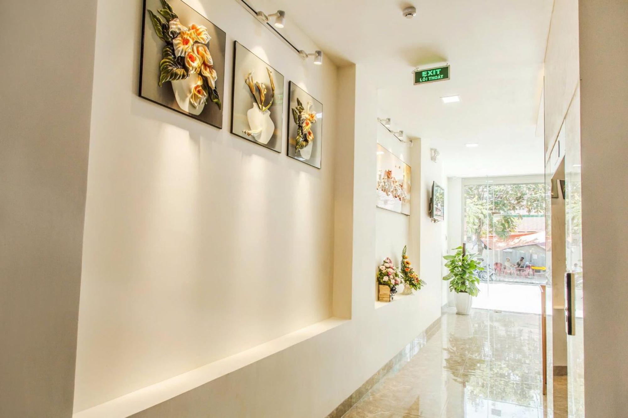 H Hotel Куїнон Екстер'єр фото